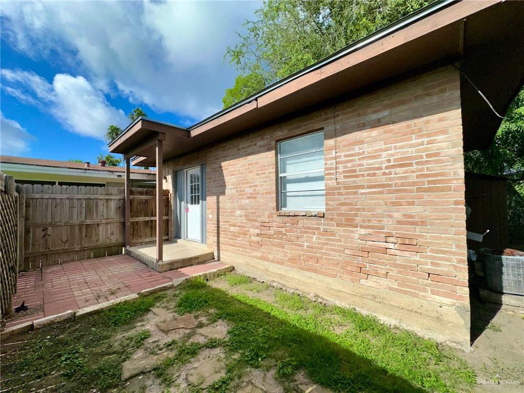 Photo 1 of 806 Walnut Avenue #cottage, McAllen