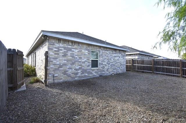 Photo 11 of 4904 Hiawatha Drive