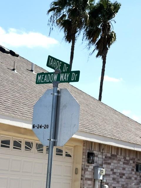 Photo 4 of 1933 Meadow Way Drive