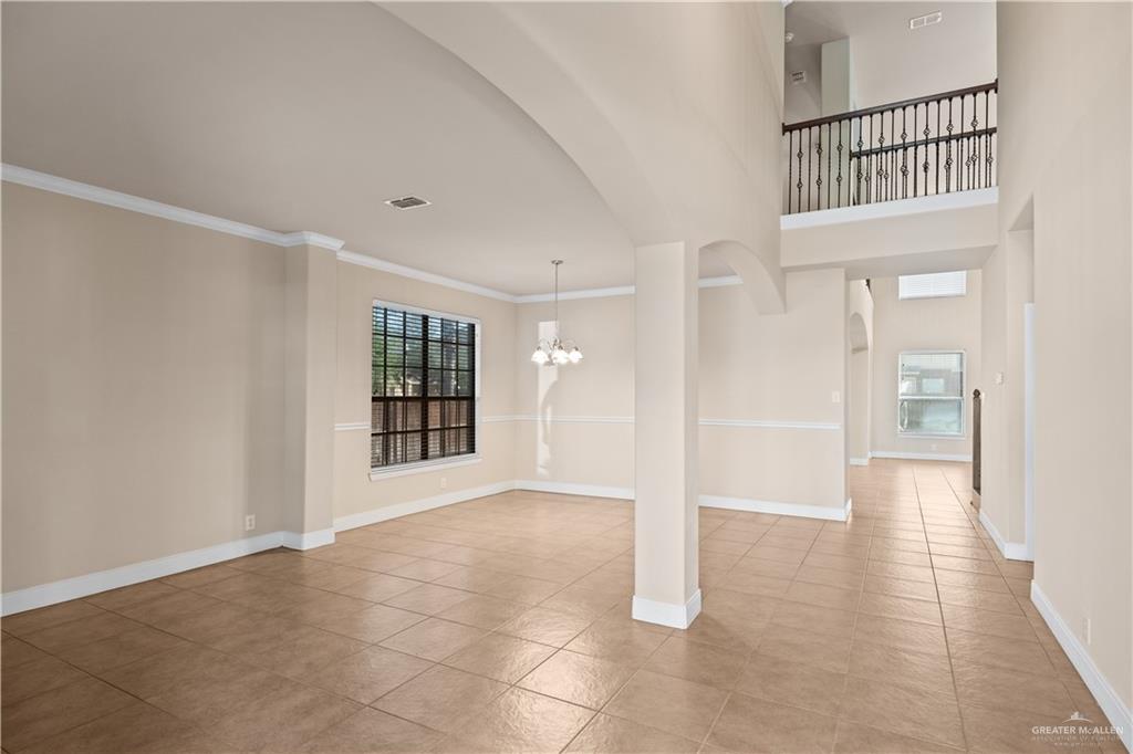 Photo 5 of 2806 San Ricardo Street