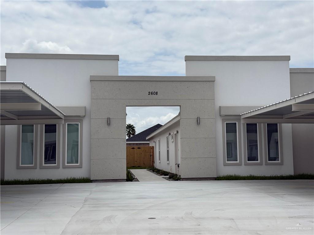 Photo 1 of 2608 Harrison Avenue #2, Alton
