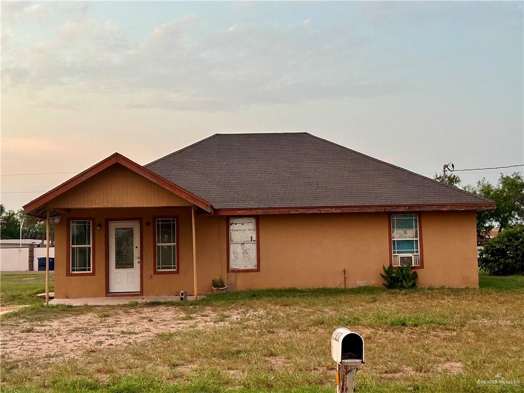 Photo 2 of 1511 Arboledas Drive