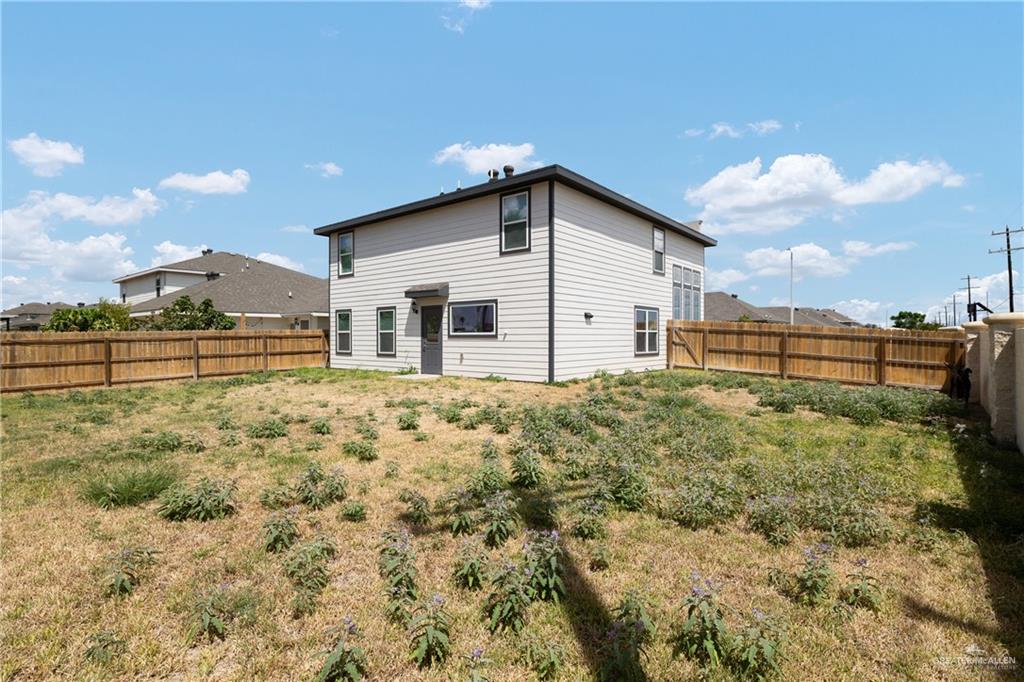 Photo 17 of 2201 Antelope Canyon Street