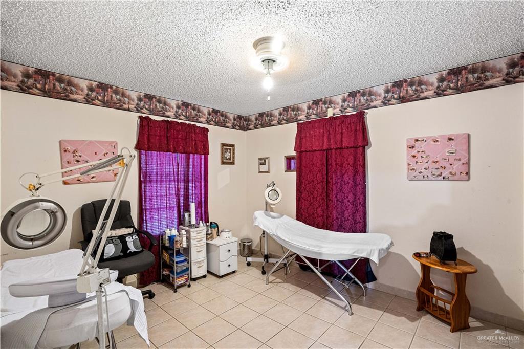 Photo 8 of 214 Ferguson Avenue