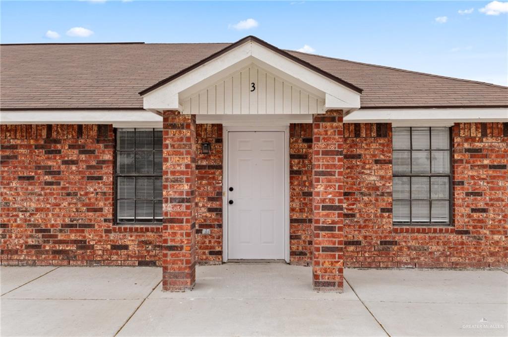 Photo 1 of 112 Peter Street #3, Edinburg