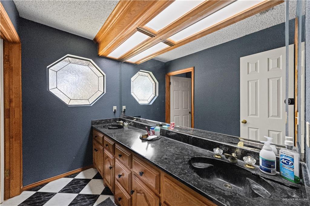 Photo 17 of 1712 1st Street