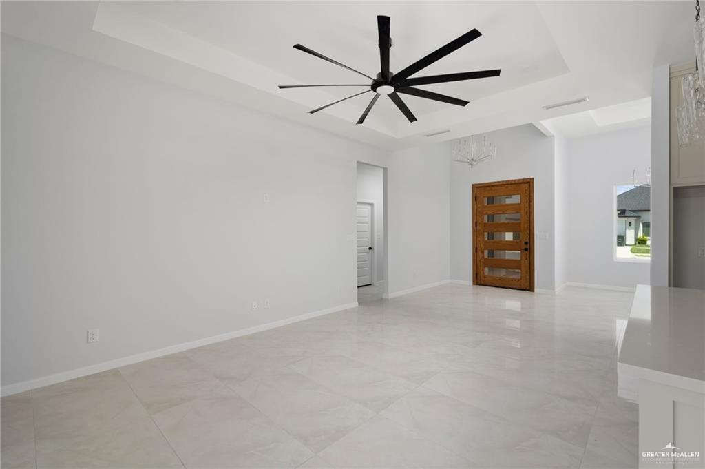 Photo 5 of 2810 Arboledas Drive
