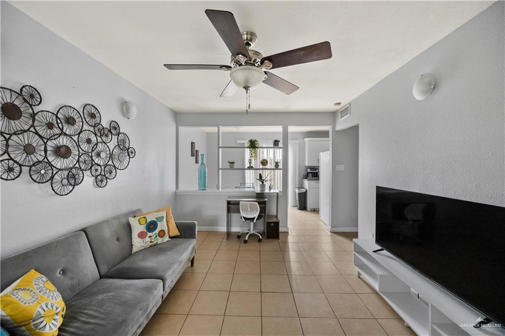 Photo 4 of 2428 Upas Avenue