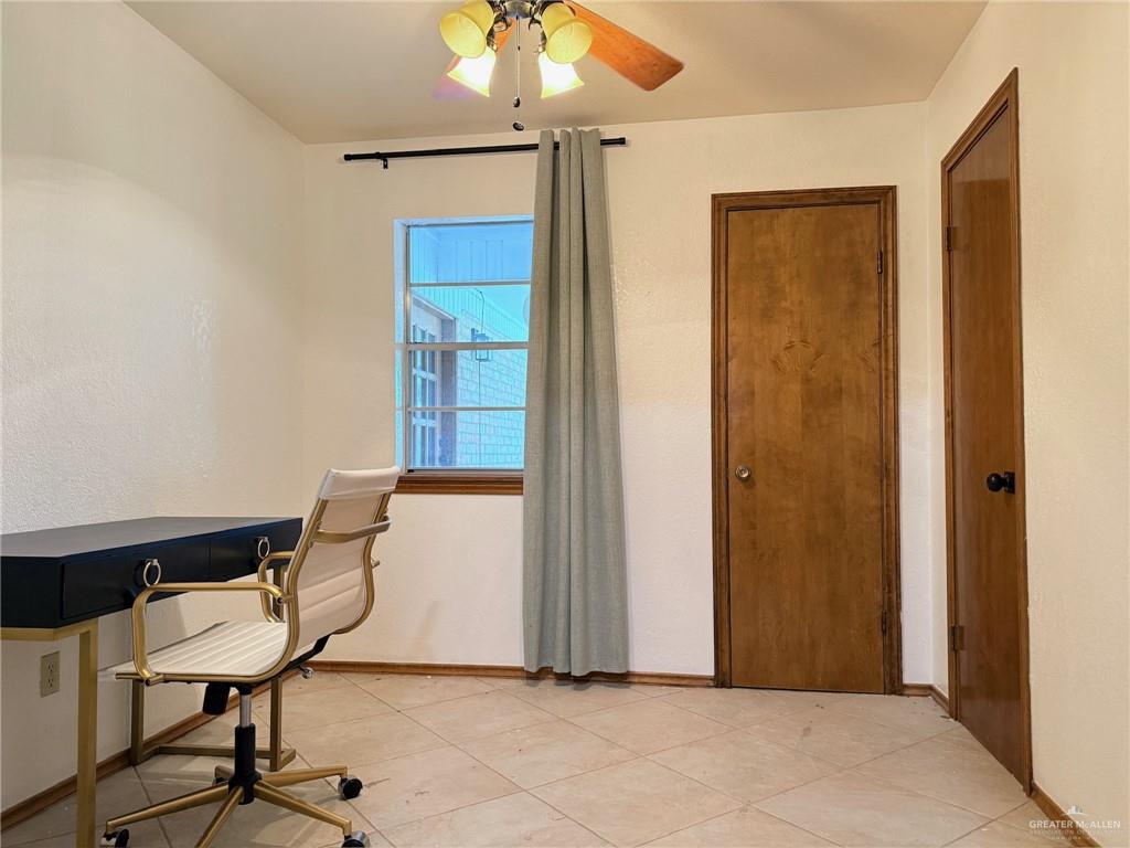 Photo 25 of 131 Hibiscus Avenue