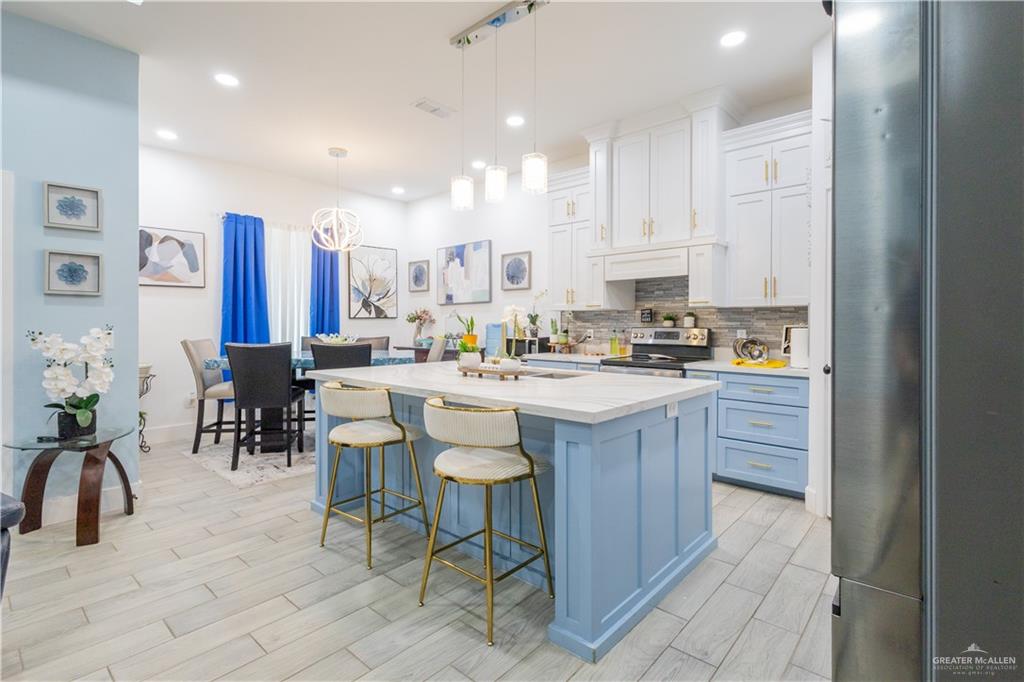 Photo 16 of 7213 San Jose Street