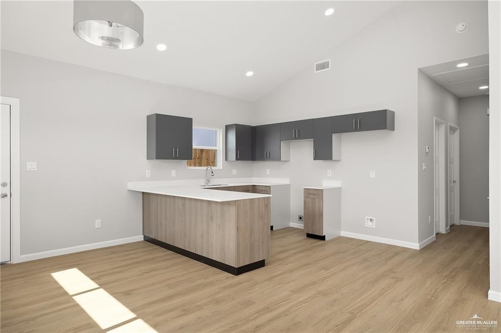 Photo 6 of 2700 Mockingbird Road