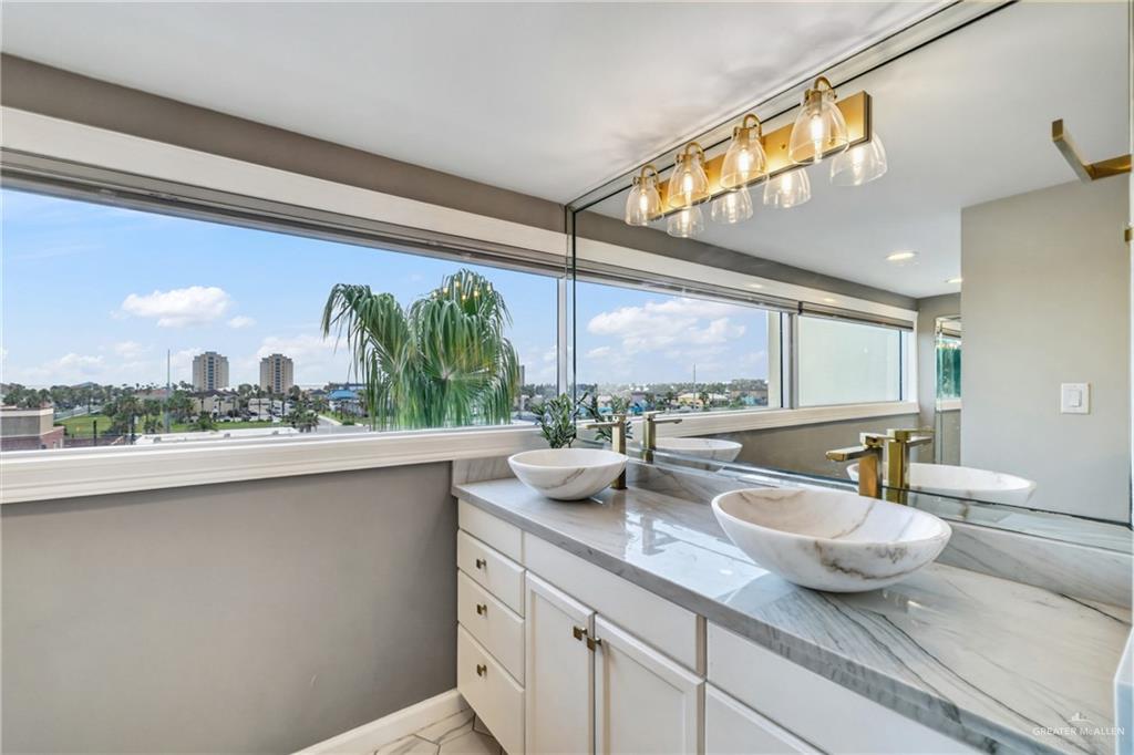 Photo 36 of 4501 Laguna Boulevard