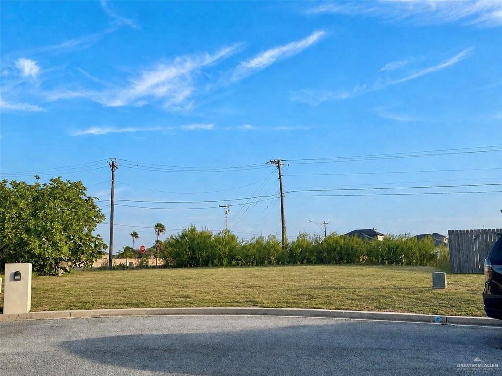 Photo 2 of 4690 Kristine Drive