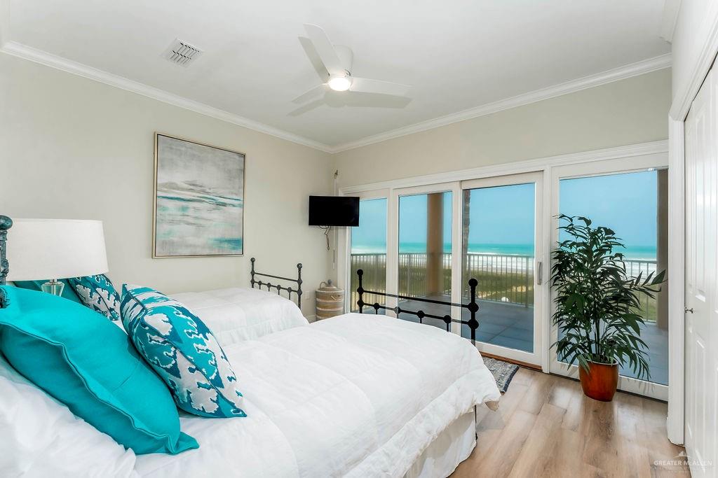 Photo 15 of 4716 Gulf Boulevard