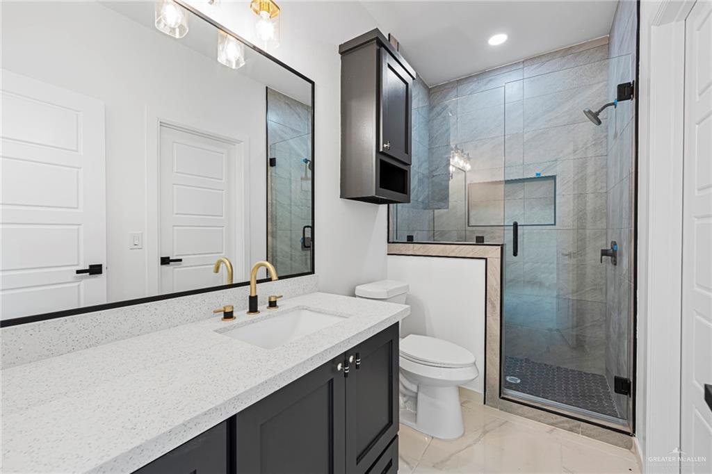 Photo 4 of 601 Buccaneer Drive