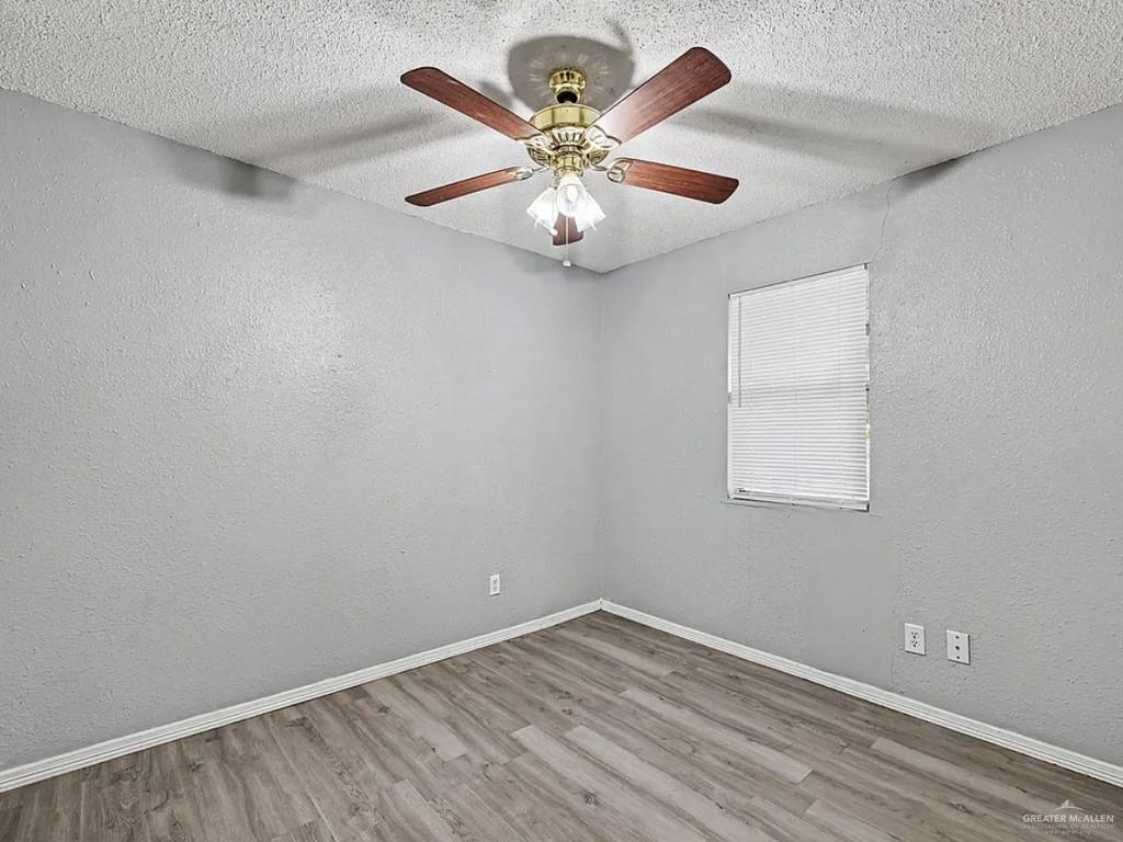 Photo 13 of 4913 26th Street