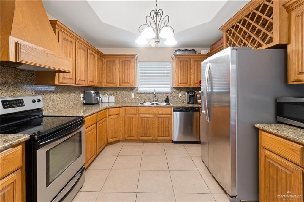 Photo 8 of 3312 Loyola Avenue