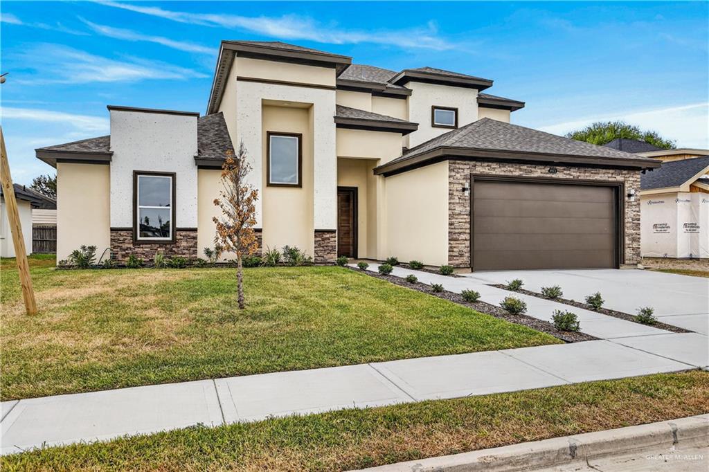 Photo 2 of 2911 Dhalia Drive