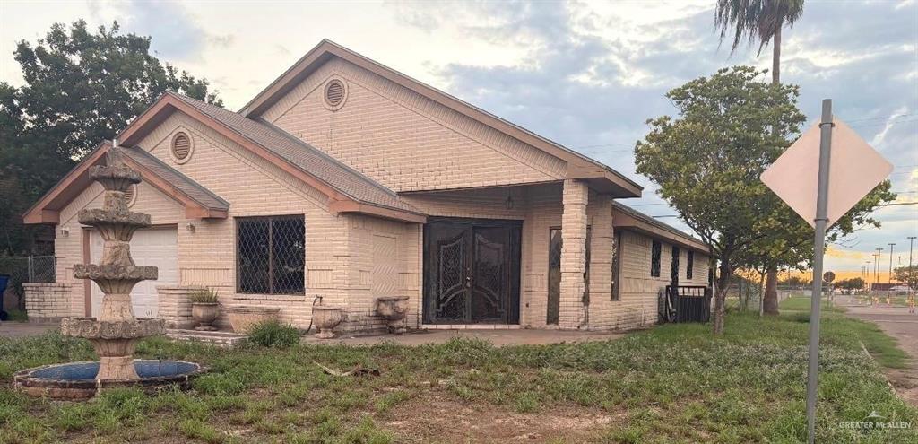 Photo 1 of 221 Ruby Street, La Joya