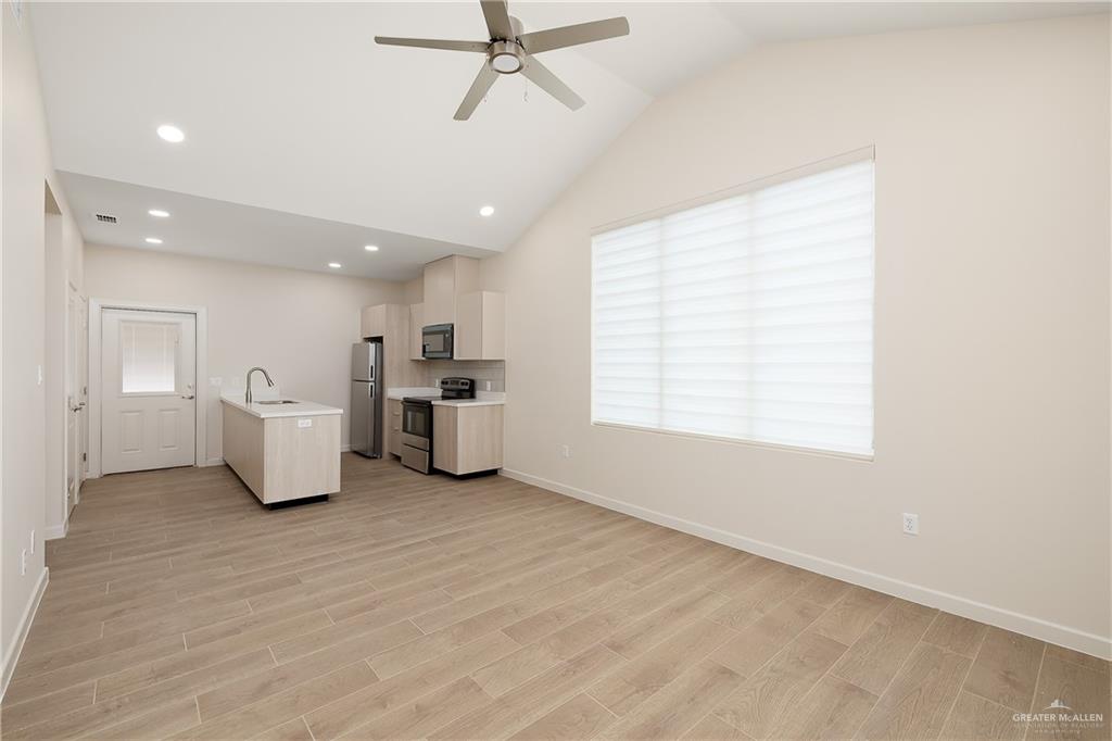 Photo 5 of 713 Coves Lane #1