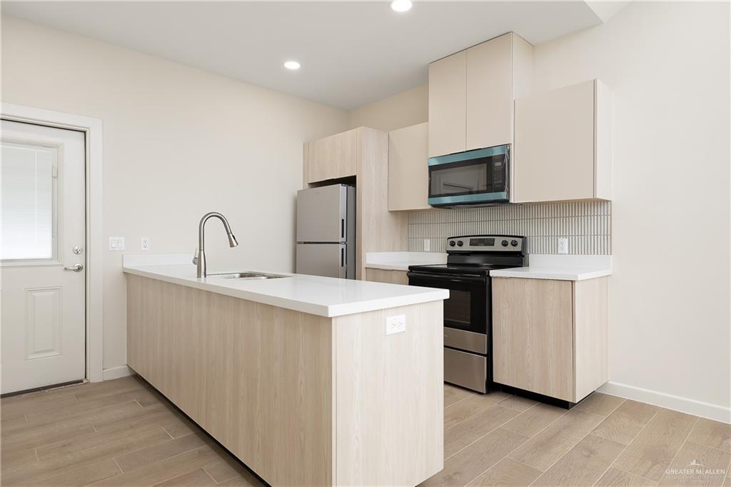 Photo 7 of 713 Coves Lane #1