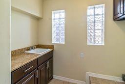 Photo 12 of 2916 Violet Avenue