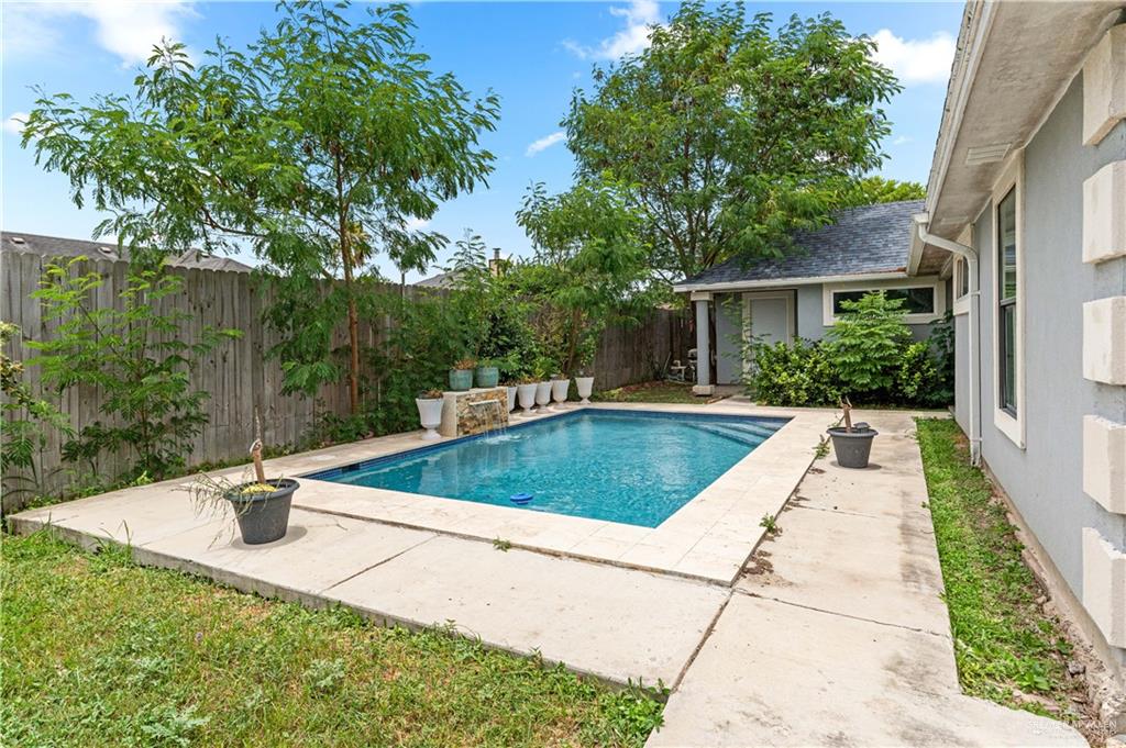 Photo 19 of 1470 Capistrano Drive