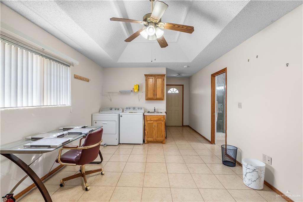 Photo 12 of 1424 Libra Street