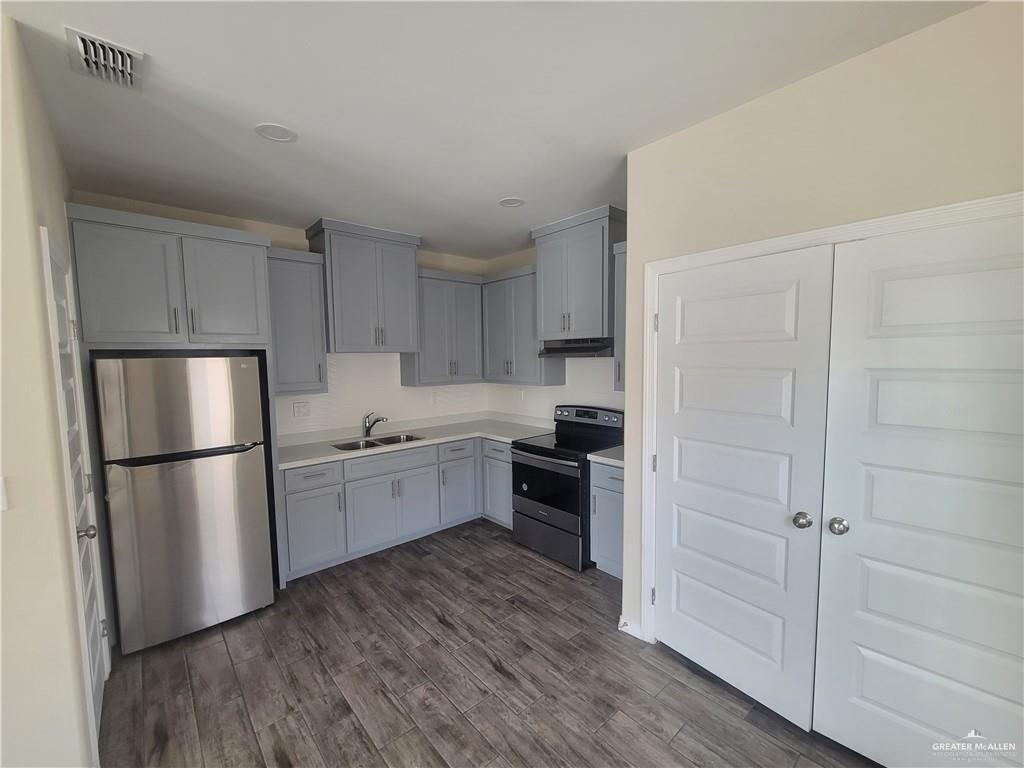 Photo 5 of 810 Missouri Street #3