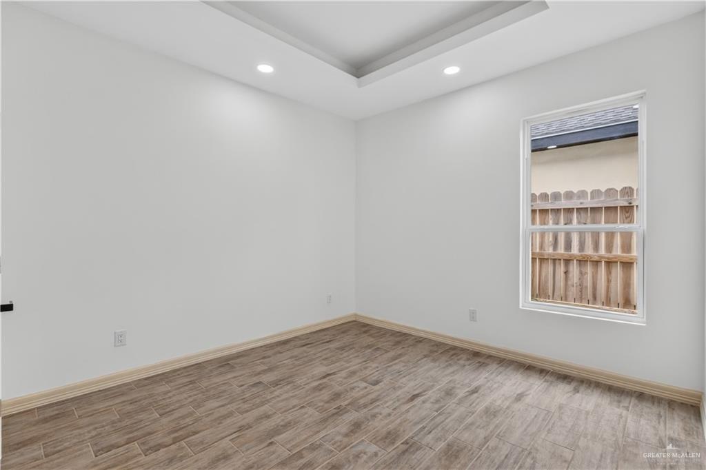 Photo 9 of 2915 Arboledas Drive