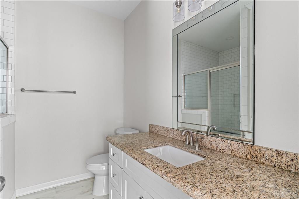 Photo 14 of 701 Seminole Avenue