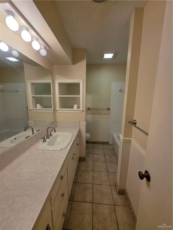 Photo 12 of 412 Esperanza Avenue