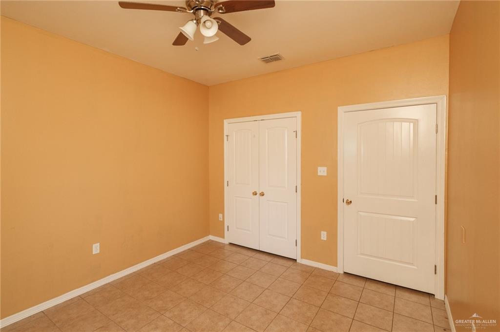Photo 12 of 225 Lemon Drive