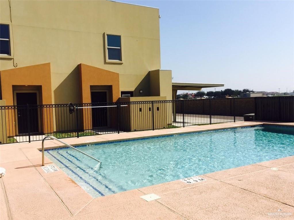 Photo 14 of 1312 Camellia Avenue #C
