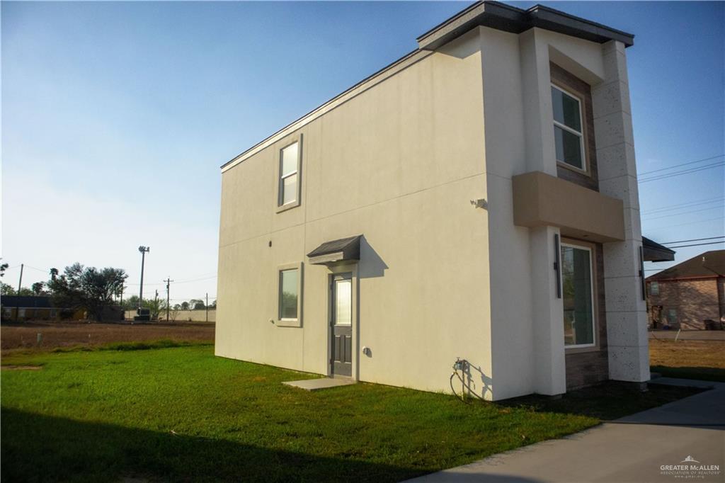 Photo 10 of 203 17th Street