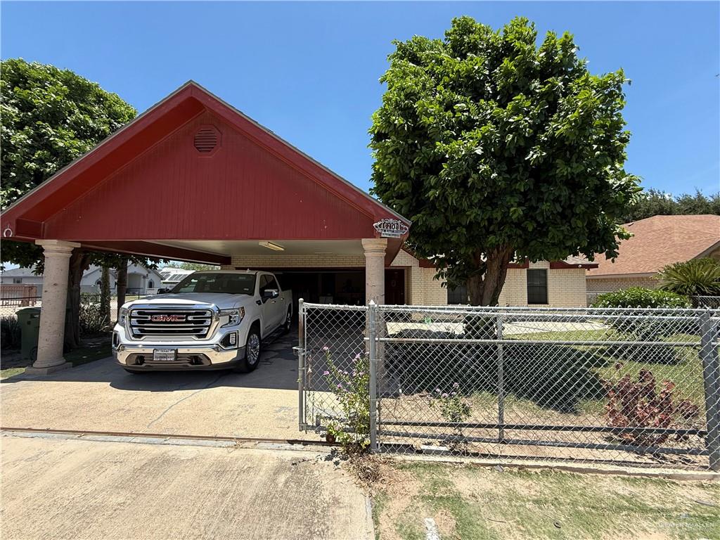 Photo 1 of 2908 Loma Linda Circle, Palmview