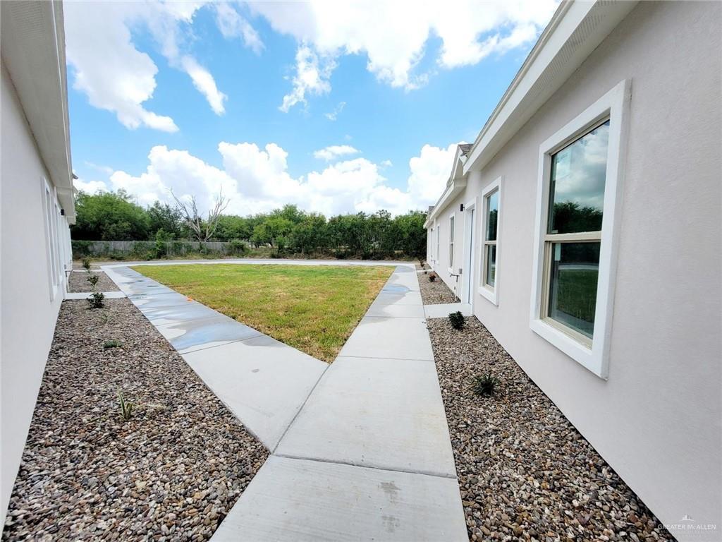 Photo 5 of 2812 Rosemary Drive #3
