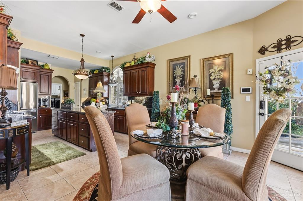 Photo 6 of 3509 Plazas Del Lago Drive