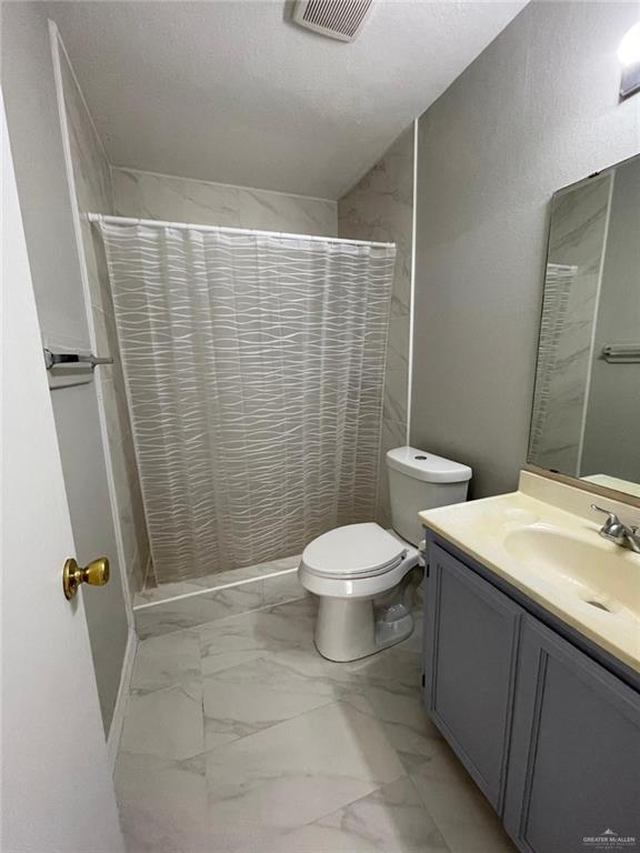 Photo 3 of 521 S Street