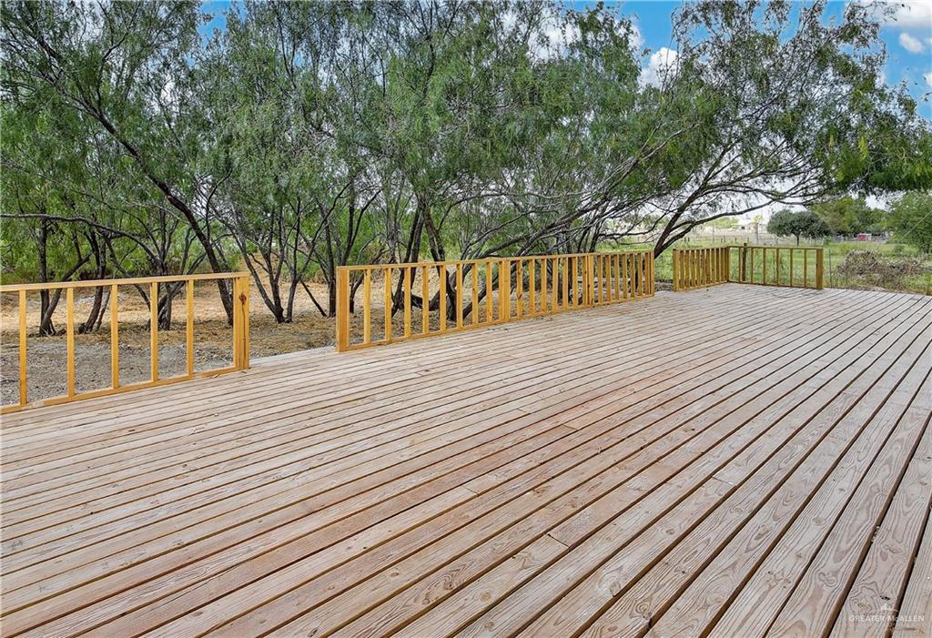Photo 23 of 12303 Lakeview Drive #A