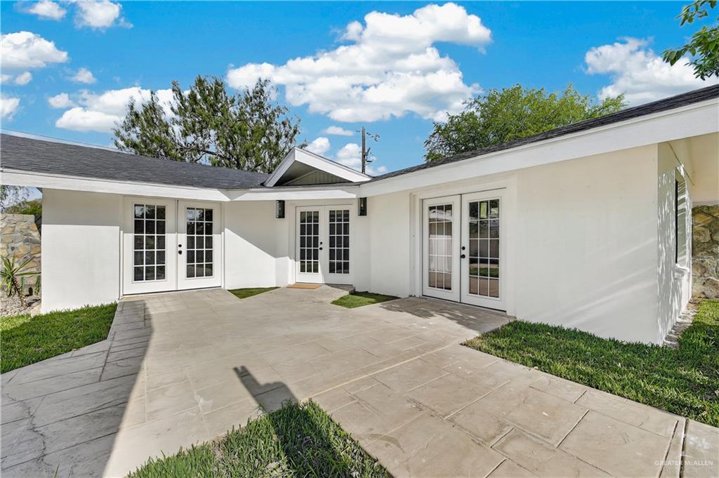 Photo 26 of 12303 Lakeview Drive #A