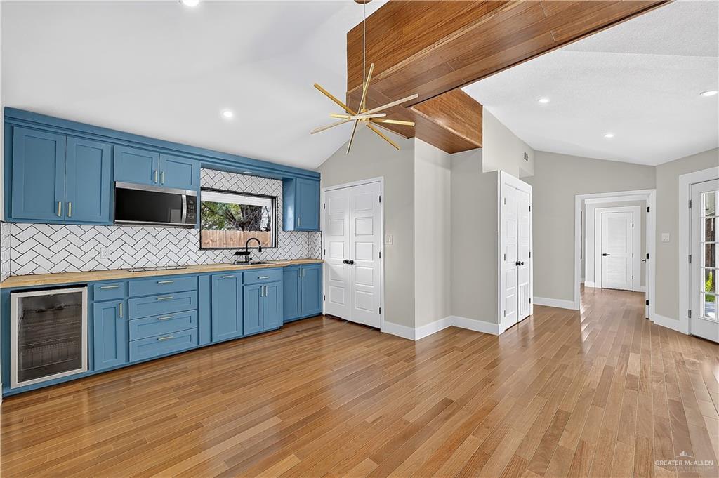Photo 31 of 12303 Lakeview Drive #A