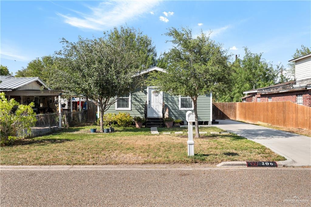 Photo 1 of 206 Salazar Street, San Juan