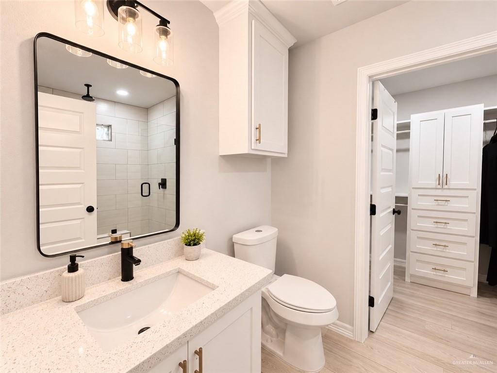 Photo 14 of 3505 Diamondhead Avenue