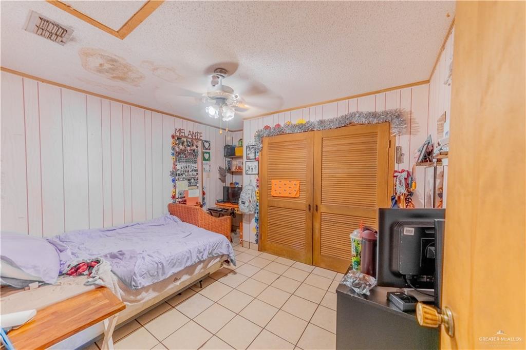 Photo 10 of 201 Kelly Avenue