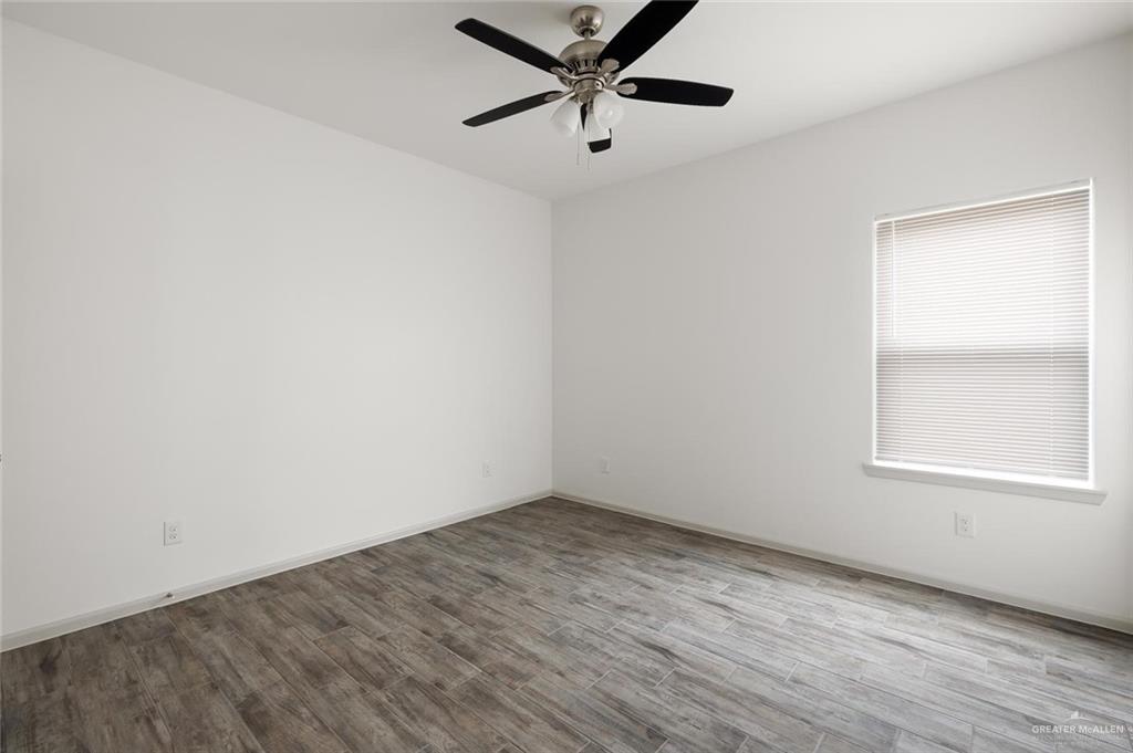 Photo 5 of 431 Frio Lane #1