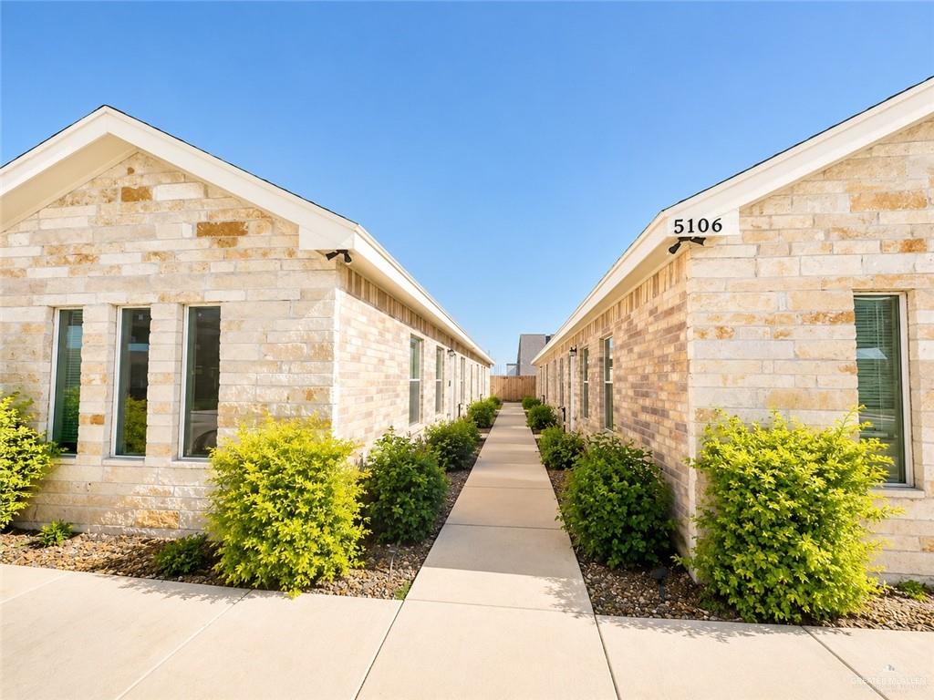 Photo 1 of 5106 Hiawatha Drive, Pharr