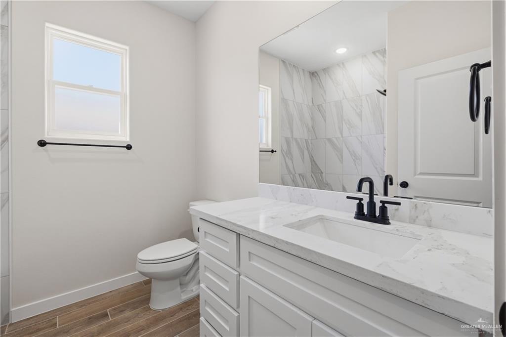 Photo 5 of 1015 Katrin Drive