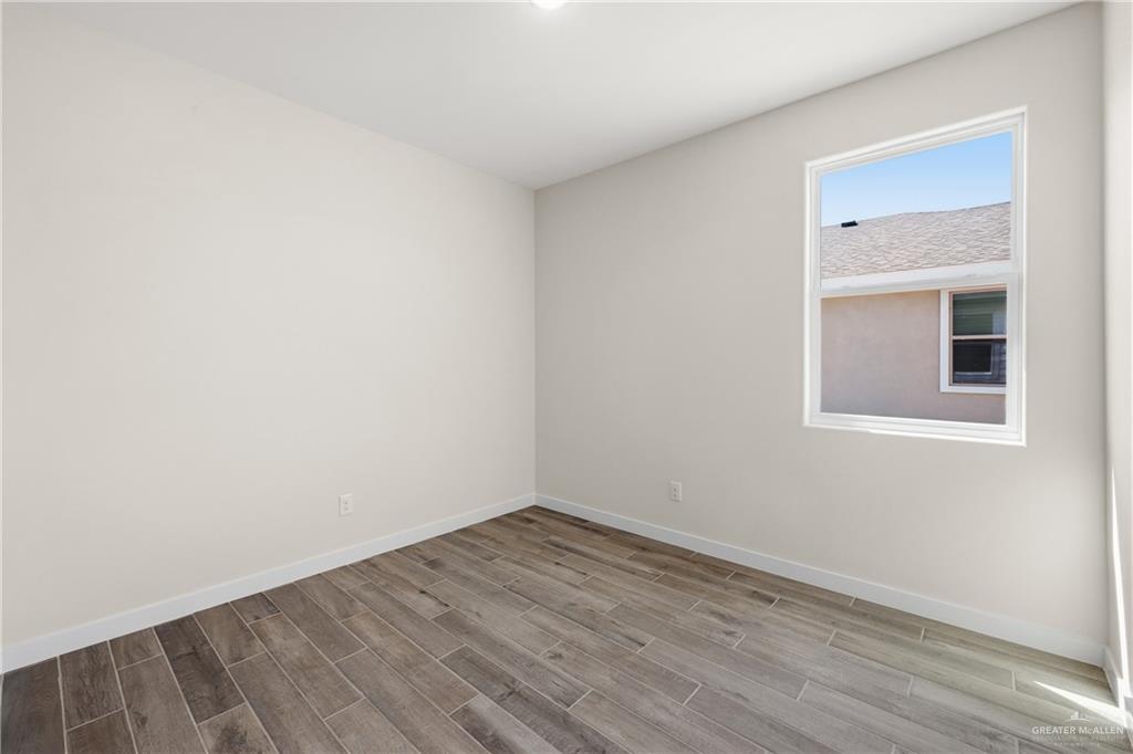 Photo 6 of 1015 Katrin Drive