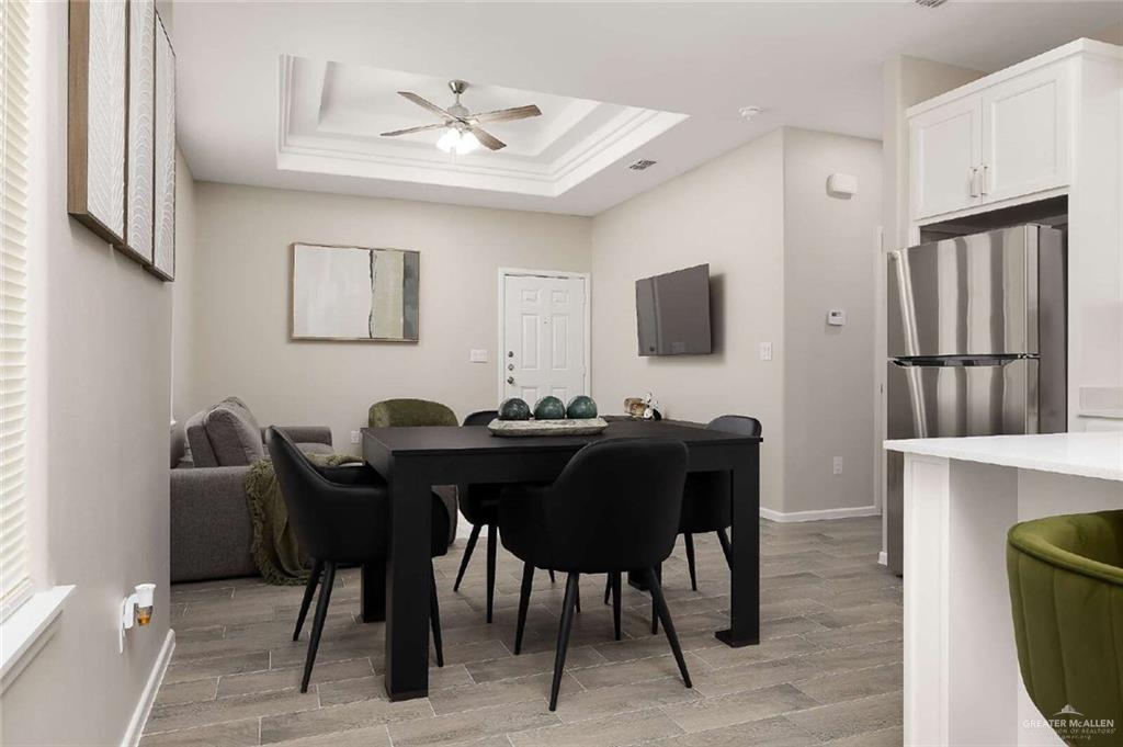 Photo 6 of 2705 Hayes Avenue #1